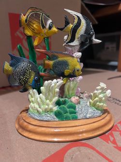 Danbury mint 4 fish reef collection plus saltwater fish sculpture