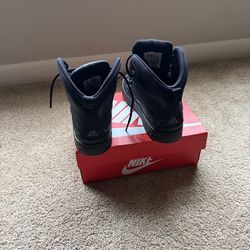 Nike ACG Boots size 3y