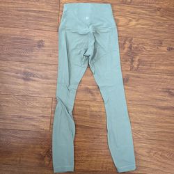 Lululemon size 0-2