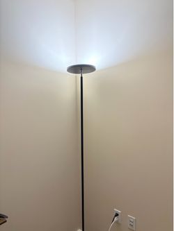 Floor lamps - must go 7/24