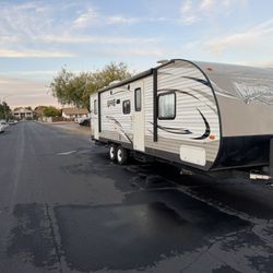 2016 32 Ft Forest River Wildwood Xlite Travel Trailer 