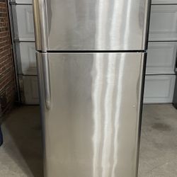 Frigidaire Fridge Refrigerator 