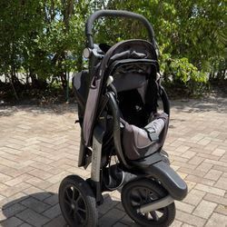 Chicco Activ3 Stroller - Excellent condition