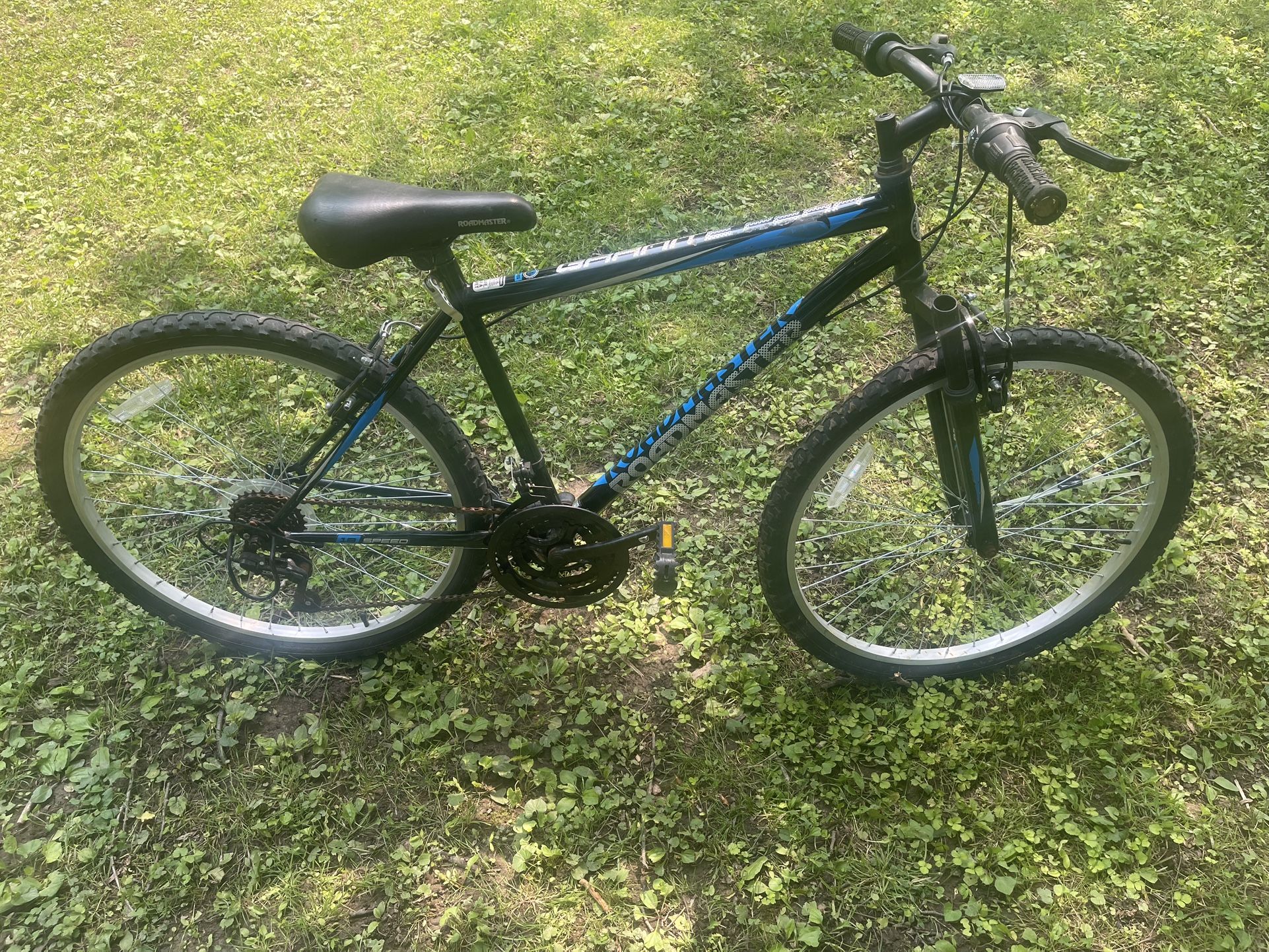 Roadmaster 26 inch 18 speed bike