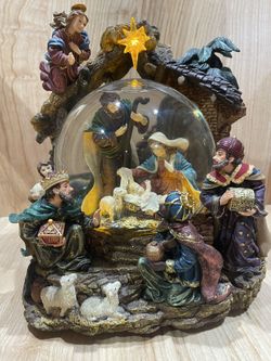 Nativity Scene Snow Globe – Lighted, Musical (Music Box Not Working)