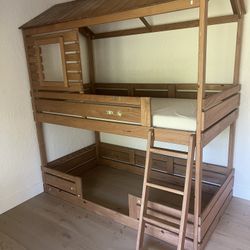 Twin, Bunk bed, including bottom play area