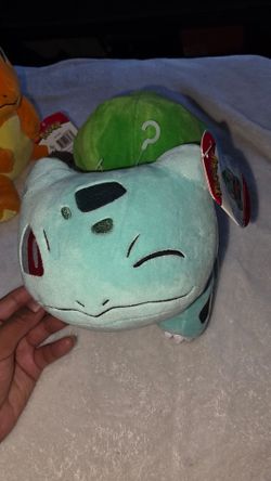 Bulbasaur plushie