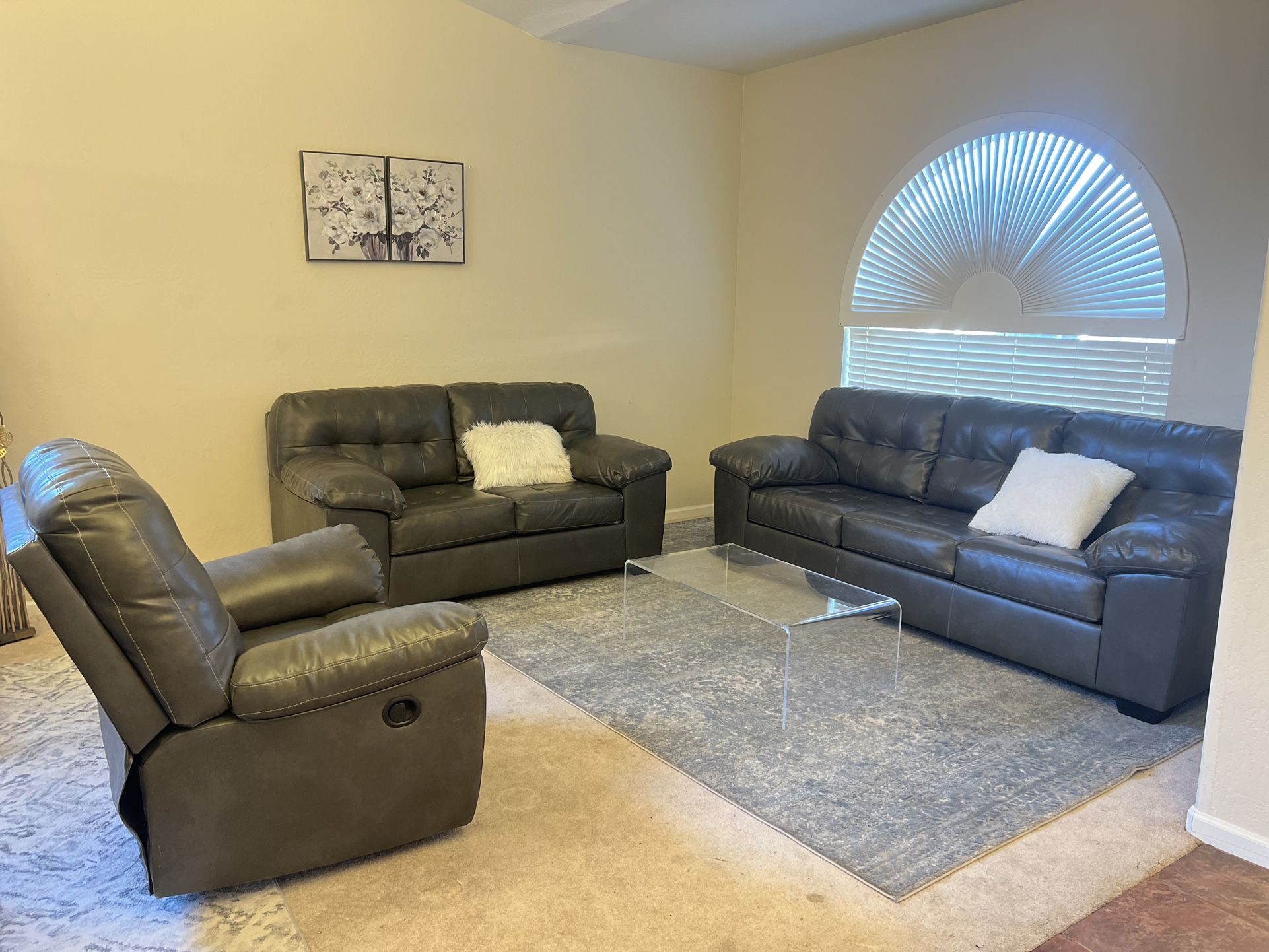 Gray Sectional Couch Set Delivery Available 