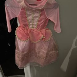 Little Girls Princess Outfit And Accessories 
