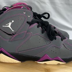 Nike Air Jordan Retro 7 Valentines Day 30th GG Sz 6.5y Or Sz 8 Women’s(GS) 705417-016