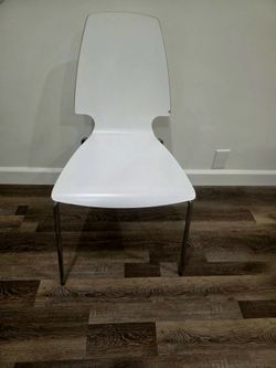 Chair $7