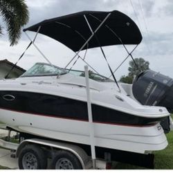 2015 Hurricane Sun Deck 2000 Boat