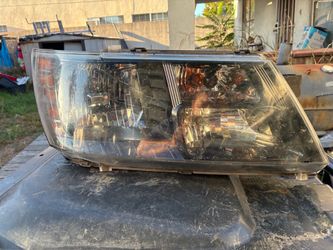 Car Headlight Assembly