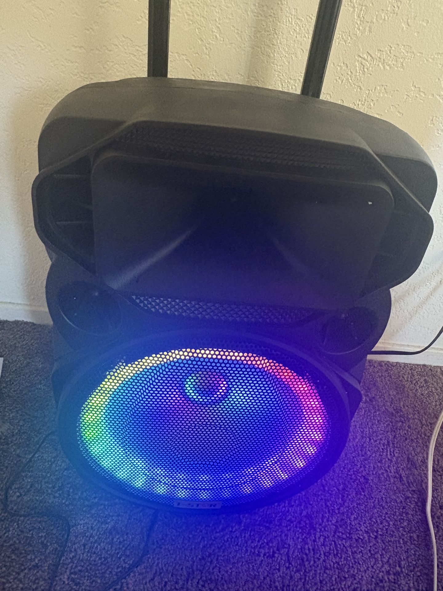 SPEAKER 🔈 