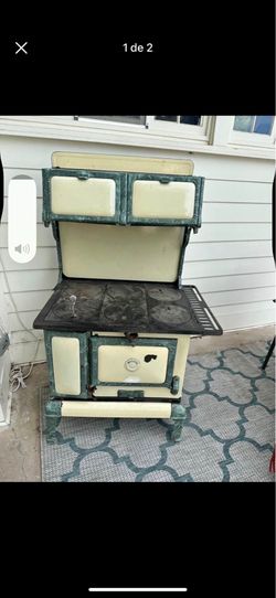 Stove wood good condition 1920