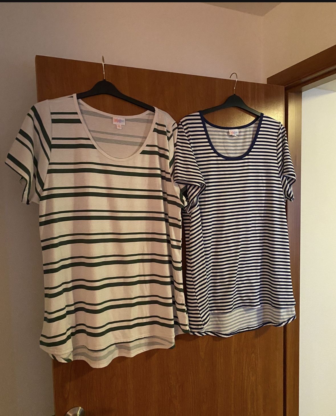 LuLaRoe Set Of Two; Short Sleeve Asymmetrical T-shirt 3XL