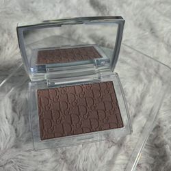 DIOR ROSY GLOW IN Mahogany