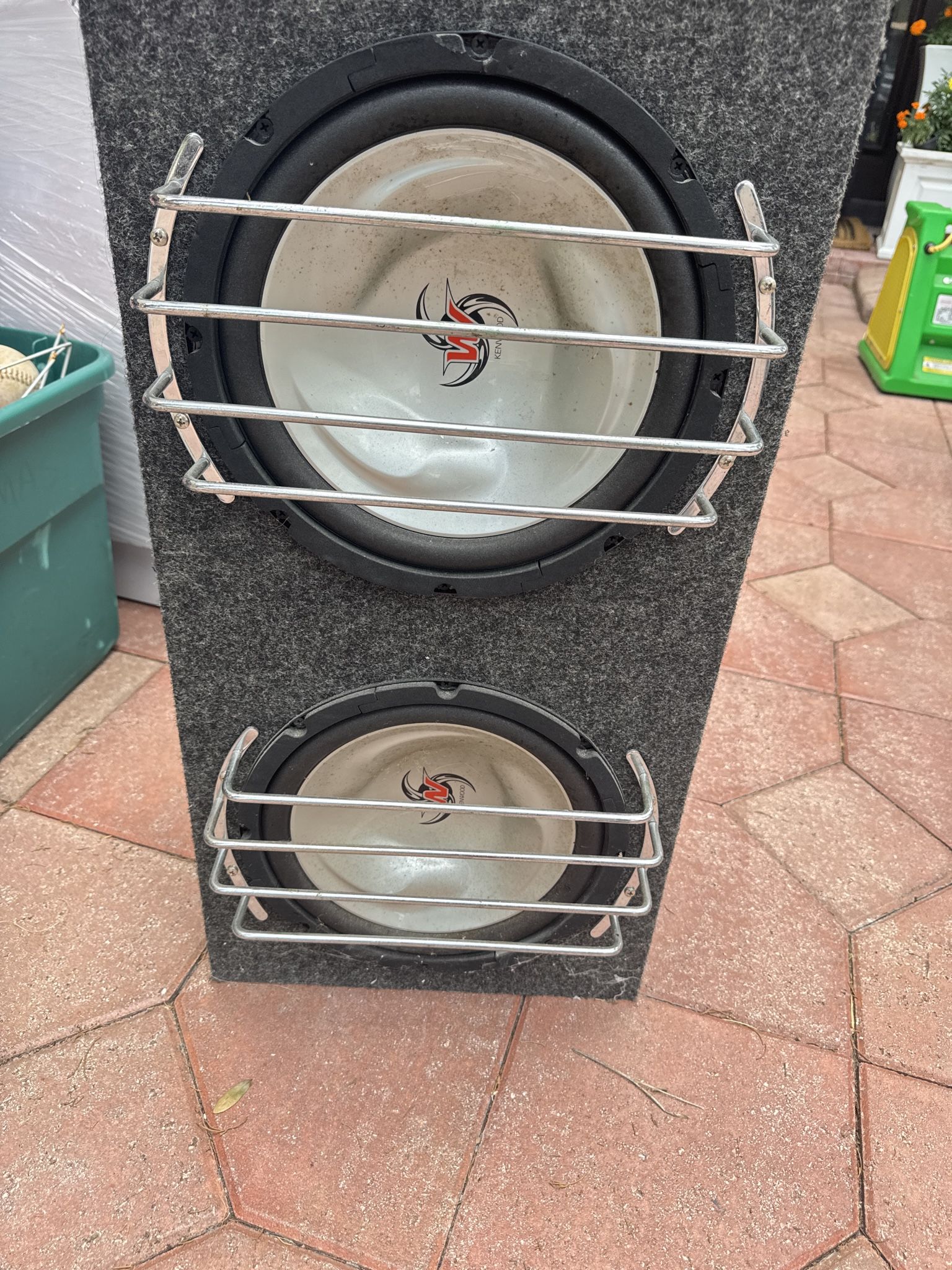 Car/truck Amplified Speaker Box 12” Speaker