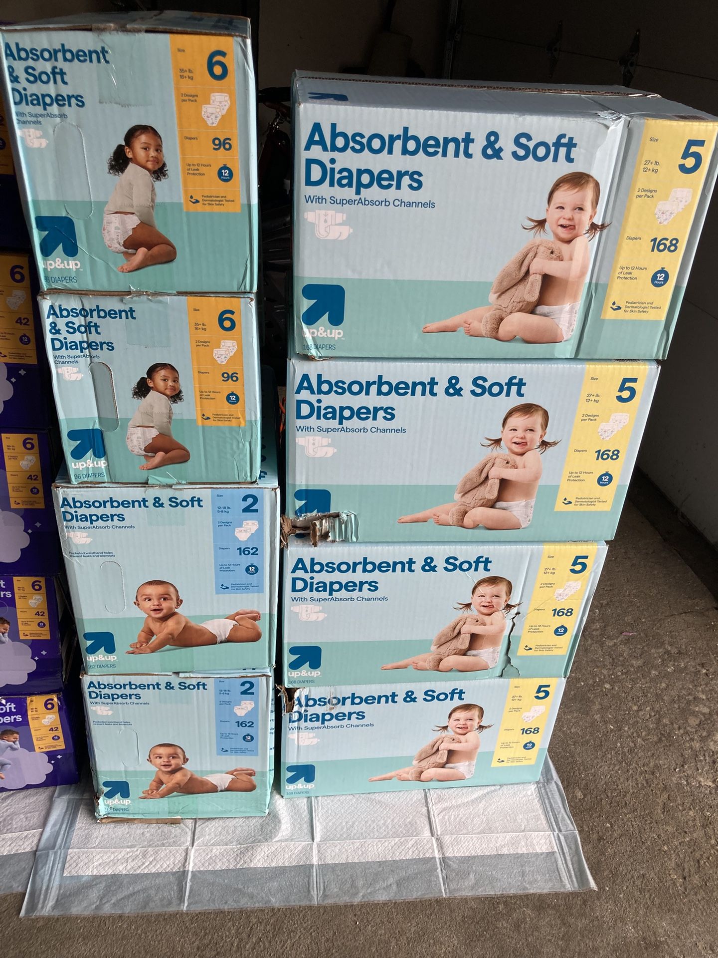 Up&Up Diapers, Size 5, 27+ Pound, 168 Per Box