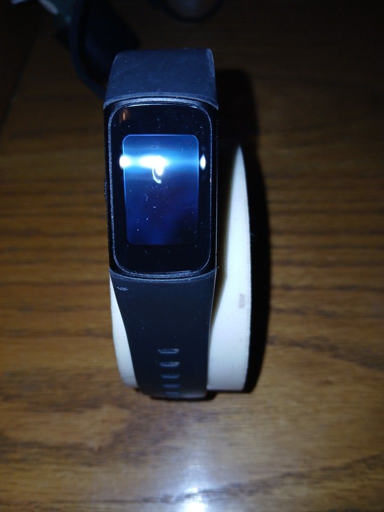 Black FIT BIT Versa 5