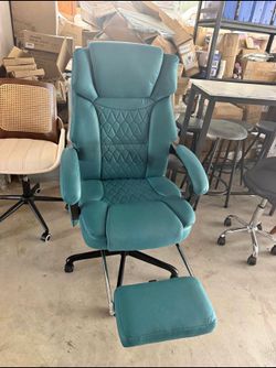 Massage Office Chair with Foot Rest 6 Points Vibration and Heat Home Office Desk Chairs for Heavy Pe
