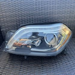 2012 2013 2014 2015 2016 Mercedes-Benz W166 GL350 GL450 Left Driver Side Xenon Complete Headlight OEM 