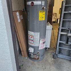 40 Gallons Rheen Waterheater Working 3 Month Warranty 