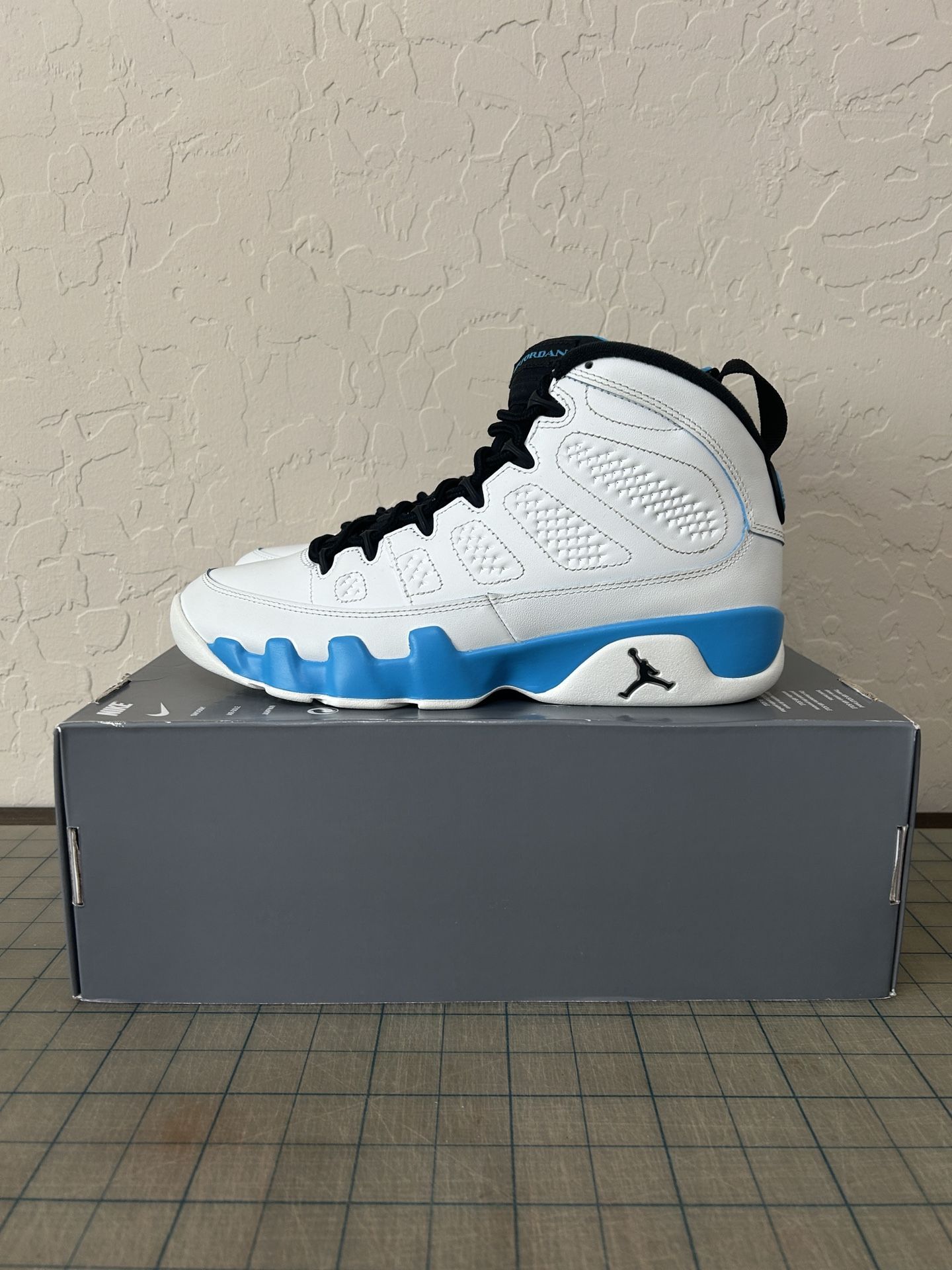 Jordan 9 Retro ‘Powder Blue’