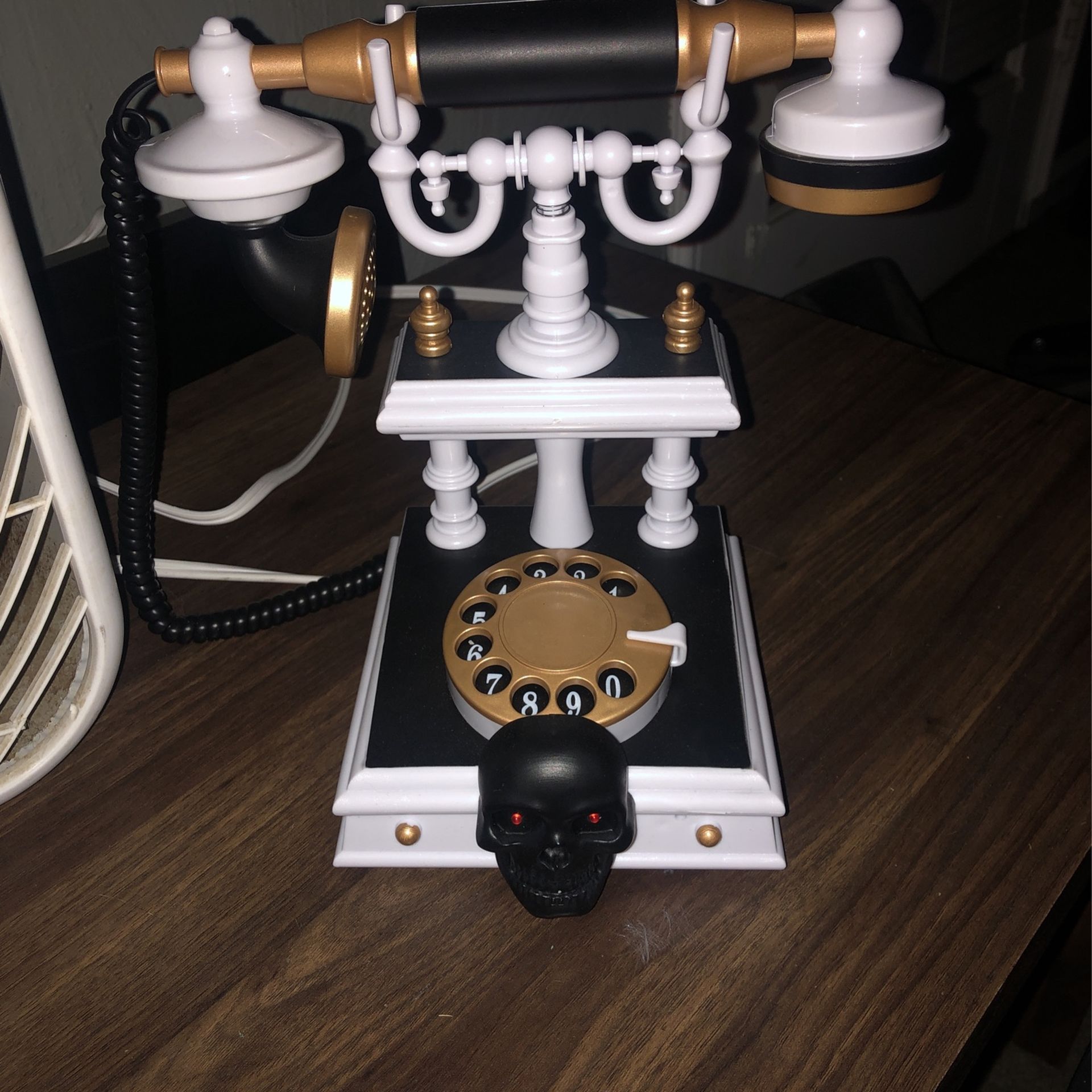 Halloween Animated Phone