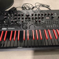 Korg Minilogue Bass