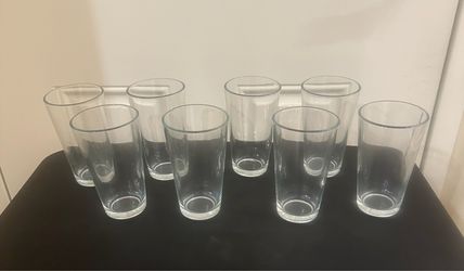 Set of 8 Clear Drinking Glasses
