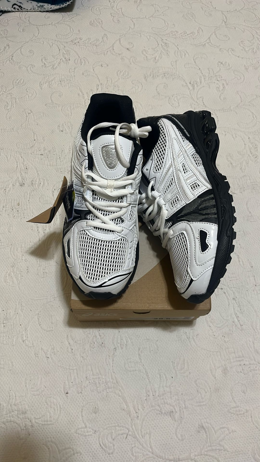 ASICS