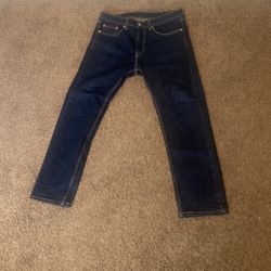 Levi Men’s Jeans(read Description)