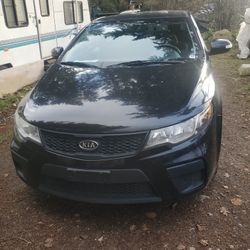 2010 KIA Forte Koup