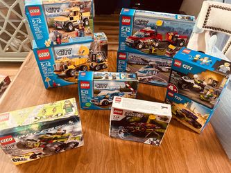 RETIRED Legos !! Sealed