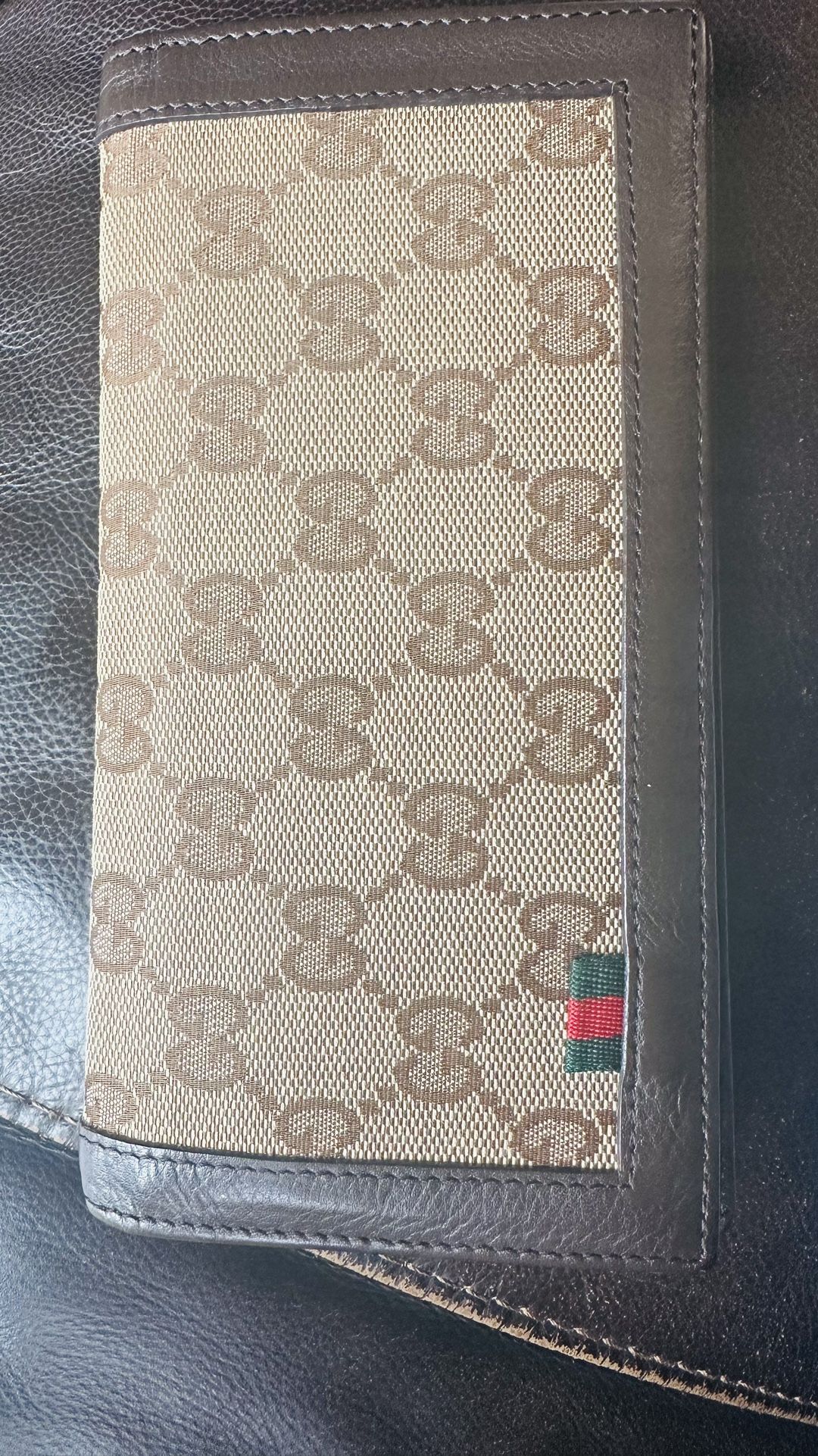 Gucci Wallet 