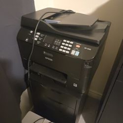 Epson WP-4530 Printer/Copier/Scanner/Fax & 5 Ink Cartridges