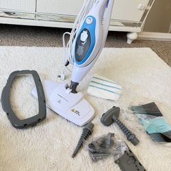 Carpet And Floor Steam Mop  ( Good As New)