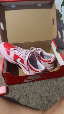 Women’s Nike Dunk Low Red & Pink Size 5.5 - Excellent Condition