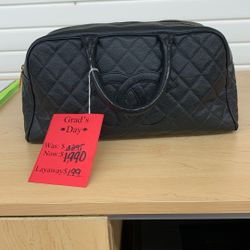 Chanel Caviar Leather Purse