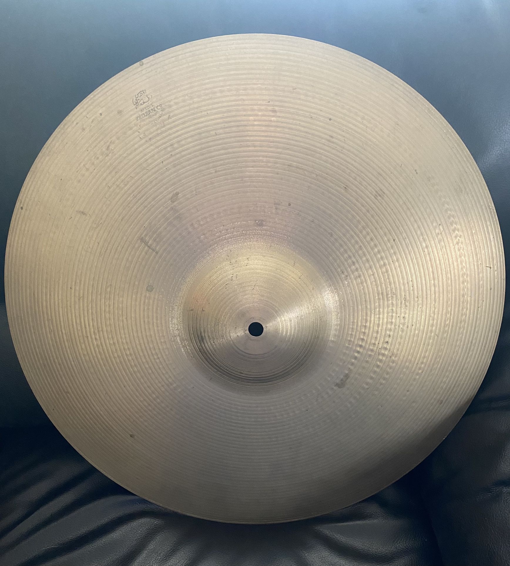 Very Rare Vintage Zildjian 18” Thin Crash Cymbal 1550g