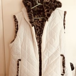 Reversible Women’s Hooded Vest