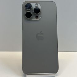 iPhone 15 pm (512gb)