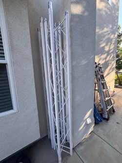 White 10’ Truss