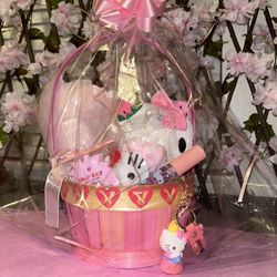 Hello Kitty Valentines Basket