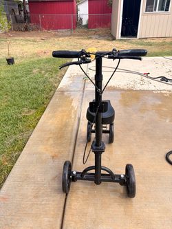 Knee Scooter Mobility Walker