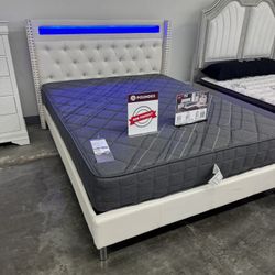 New Queen Bed Frame With Mattress 