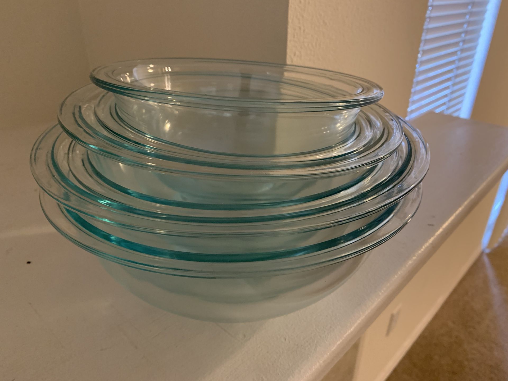 5 glass bowl set