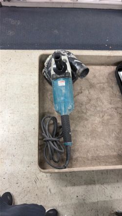 MAKITA 7 inch GRINDER