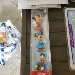 Disney caracters